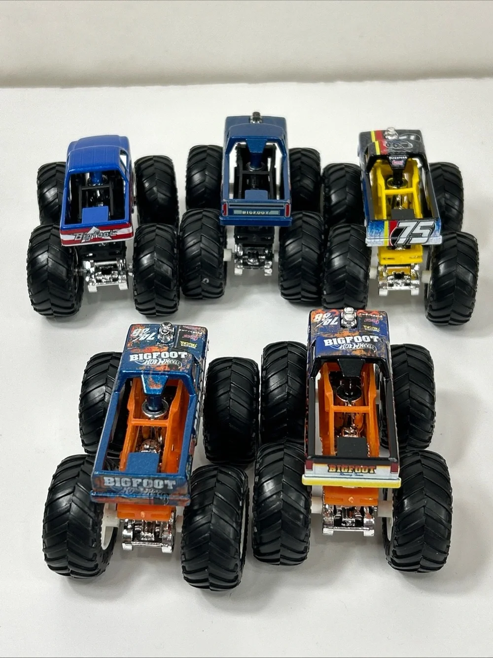 Hot Wheels Monster Truck Jam Lot Bigfoot 75 4x4 pickup